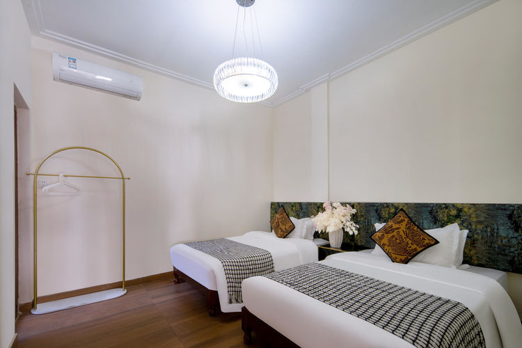 惠州南昆山·塞纳河畔18房31床独栋大型民宿团建聚会恒温无边际旋转滑梯泳池|网红水上钢琴|温泉泡池会议别墅